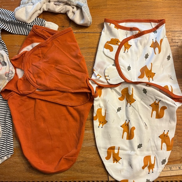 Kids Clothes Bundle - Picture 4 of 10